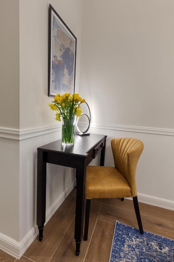 Classic Hotel By Athens Prime Hotels Екстер'єр фото